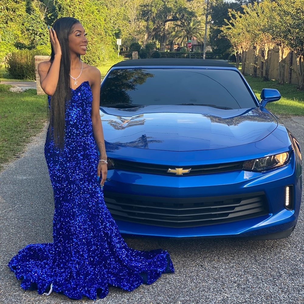 Homecoming Dress - Picture 3 of 3